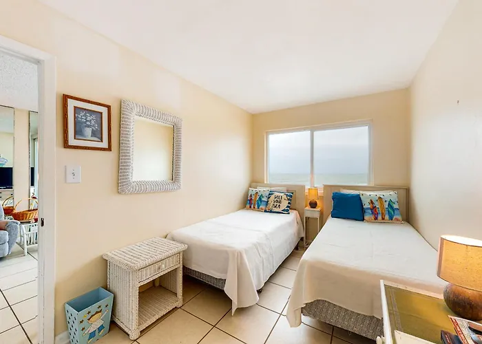Apartment Island Shores