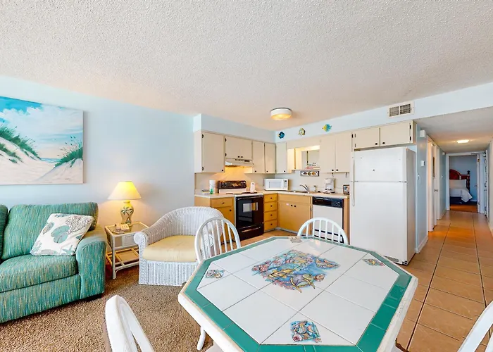 Island Shores Apartment
