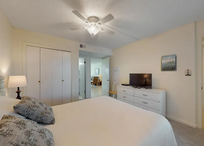 Apartment Island Shores