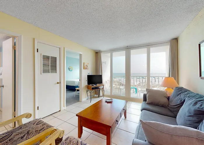 Island Shores Apartment *